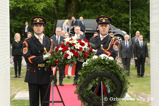 Rakúsky prezident pricestoval na oficiálnu návštevu Slovenskej republiky