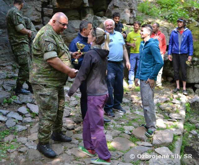 Medzirezortná súťaž v skalnom lezení na Lešti