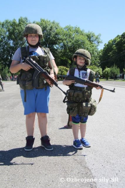 Trebišovské kasárne plné detí