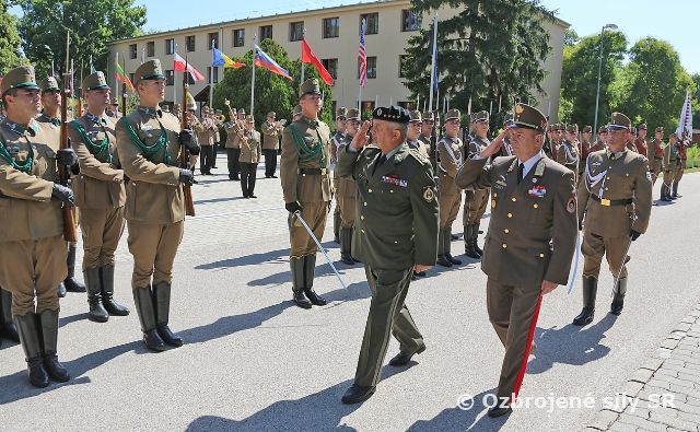 Generál Maxim na návšteve Maďarska