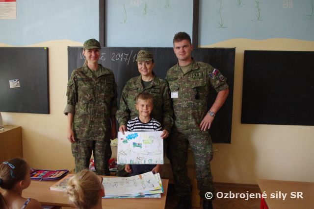 Súťaž o najkrajšiu kresbu ,, Môj deň v kasárňach"