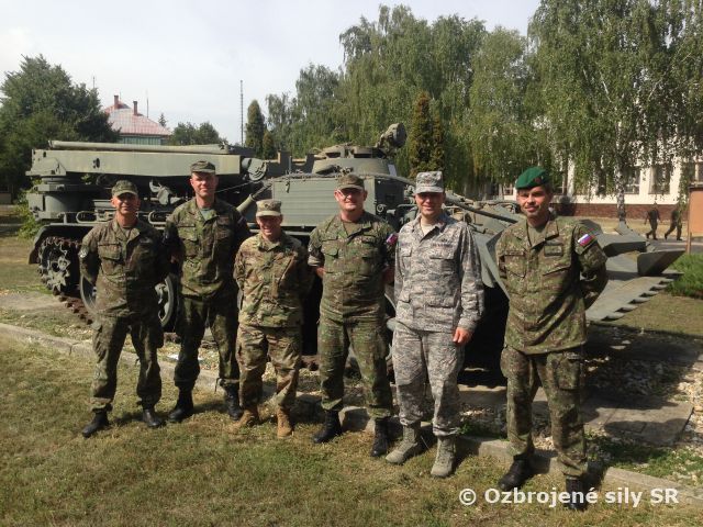 Návšteva vojenského pridelenca USA