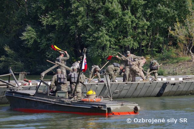 V Kráľovej nad Váhom vyvrcholilo cvičenie Blonde Avalanche 2017