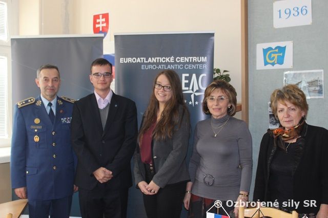 Generál Kocian na Speaking Tour v Topoľčanoch