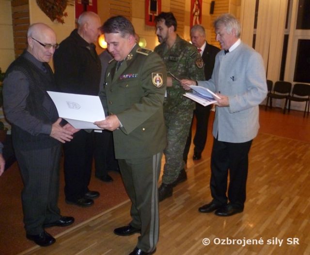 Brigádny generál Stoklasa blahoželal jubilantom klubu