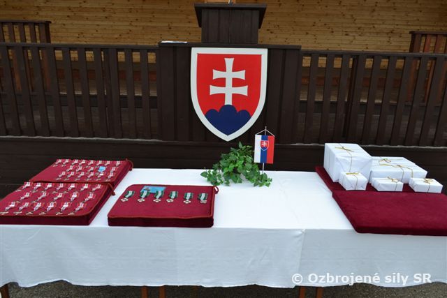 Slávnostné privítanie príslušníkov Resolute Support a UNTSO