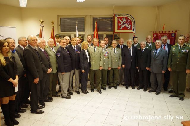 Delostrelci oslavovali v posádkovom klube Bratislava