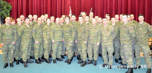 Ukončenie Poddôstojníckeho kurzu OR-7 v ZaVaMD