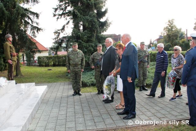 Spomienkové stretnutie v meste Sliač pri príležitosti 74. výročie Slovenského národného povstania