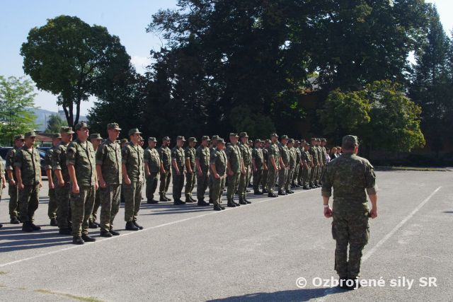 DEŇ OZBROJENÝCH SÍL