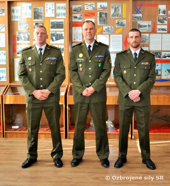 Najlepším poddôstojníkom prvej brigády je čatár Szúdor, z mužstva desiatnik Vnučko