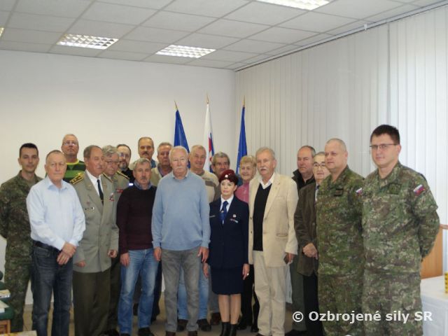 Stretnutie veliteľa Opravárenského práporu s jubilantami ZVSR – Klub Martin-Podháj