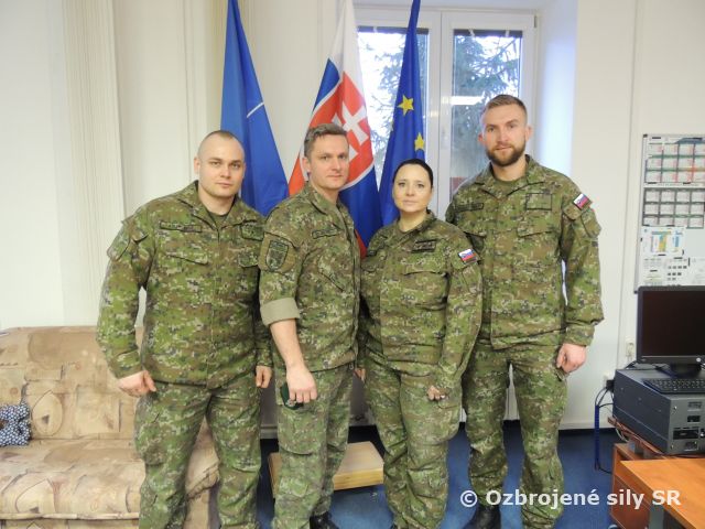 Odborná a administratívna prax pre absolventov civilných vysokých škôl