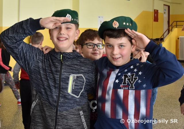 Návšteva Základnej školy v Turanoch