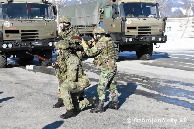 Zdokonaľovacia príprava príslušníkov veliteľstva a štábu 11.mpr Martin