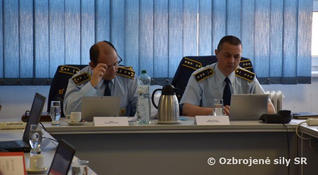 Prvé tohtoročné zasadanie vojenskej rady veliteľa vzdušných síl
