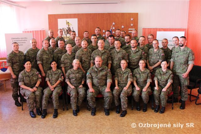 Ukončenie Poddôstojníckeho kurzu OR-7 v ZaVaMD