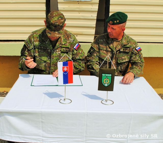 Personálne zmeny u ženijného práporu