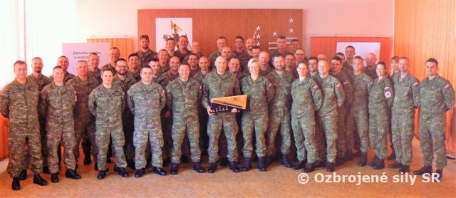 Slávnostné ukončenie Poddôstojníckeho kurzu OR-6 