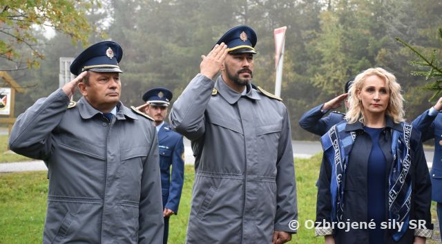 Spomienka na hrdinov - letcov padlých v SNP