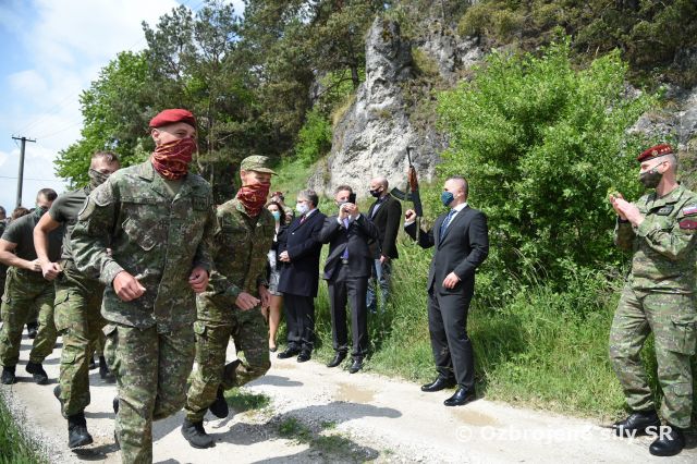 TASR: „Pamiatku J. Gabčíka si so žilinskými špeciálmi uctil aj olympijský víťaz M. Tóth“