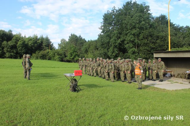 Zdokonaľovacia príprava príslušníkov veliteľstva 2.mb