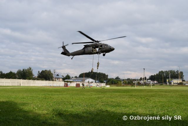 Výcvik zlaňovacej techniky FRIES 