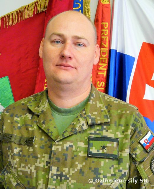 Slávnostná rozlúčka so zástupcom veliteľa 11. mechanizovaného práporu Martin