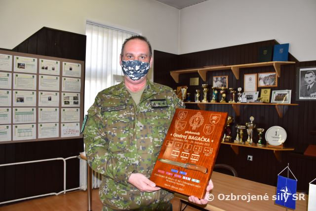 Slávnostný nástup v Zásobovacej základni II. Martin 