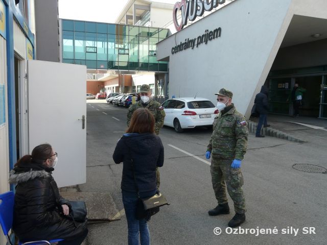Zapojenie vojakov práporu do boja s pandémiou COVID-19