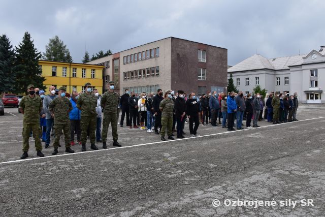 Slávnostný nástup v ZZ II. pri príležitosti výročia SNP a Ústavy SR 