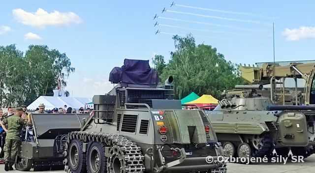 Počas leteckých dní sa predviedli aj útvary v podriadenosti pozemných síl