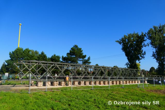 Výstavba mosta – most pre pápeža Františka