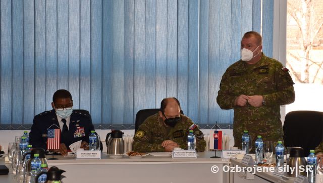 Delegácia USAFE/AFAFRICA na návšteve slovenských vzdušných síl