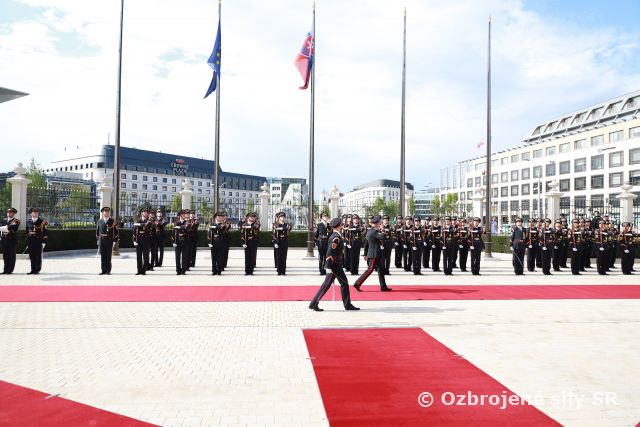 Prezidentský palác pre všetkých