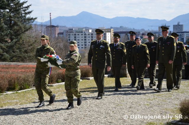 Pietny akt kladenia vencov pri príležitosti 78. výročia oslobodenia mesta Martin