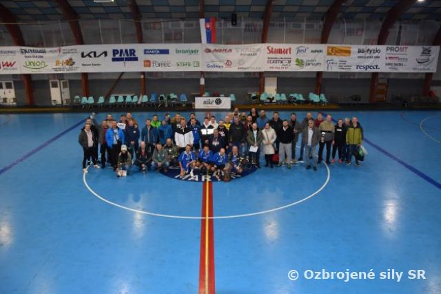 XXV. ročník vianočného turnaja v minifutbale o putovný pohár veliteľa 42. zásobovacej základne Martin.