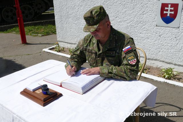 Prešovská brigáda sa rozlúčila so zástupcom
