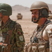 Bojová jednotka so všetkým, čo k tomu patrí