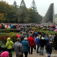 Minister obrany Martin Glváč si pripomenul 70. výročie Karpatsko-duklianskej operácie