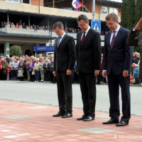 Minister obrany Martin Glváč si pripomenul 70. výročie Karpatsko-duklianskej operácie