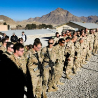 03 Spomienka na padlých priateľov v zbrani 