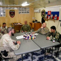 Beluš medzi poddôstojníkmi v Afganistane