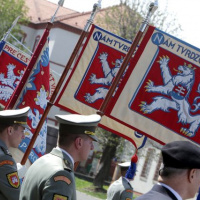 Jazdci 2. jazdeckého pluku SIBÍRSKY sa pýšia vlastnou zástavou