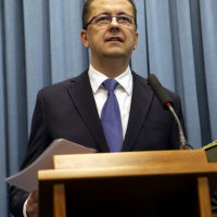 Minister Glváč dostal od vlády mandát na najväčší modernizačný projekt v histórii OS SR - vrtuľníky Black Hawk