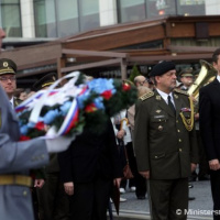 Štátny tajomník M. Koterec si na nábreží Dunaja pripomenul výročie smrti M.R. Štefánika