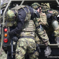 M. Glváč: Húfnica EVA je ďalší krôčik k oživeniu nášho zbrojárskeho priemyslu