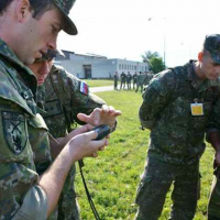 Výcvik budúcich „modrých baretov“ naberá na obrátkach