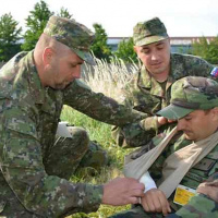 Výcvik budúcich „modrých baretov“ naberá na obrátkach