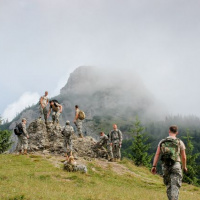 04 Americkí kadeti navštívili 5. pluk špeciálneho určenia 